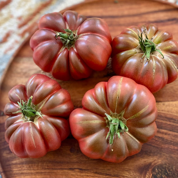 Black Ruffle Tomato